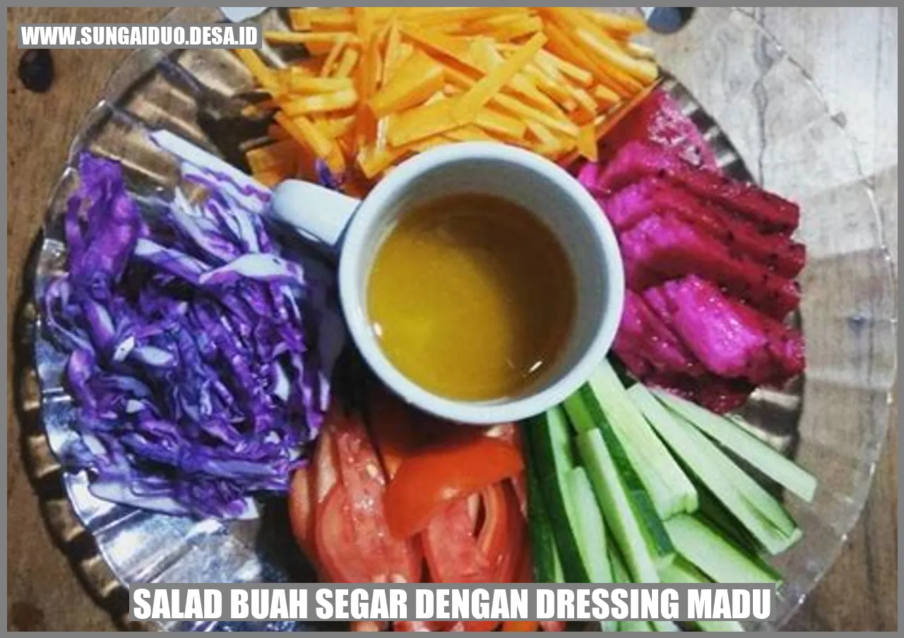 salad buah segar dengan dressing madu