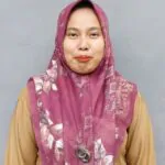 ANGGUN TRI NONA S.Pd ( STAF PEMERINTAHAN)